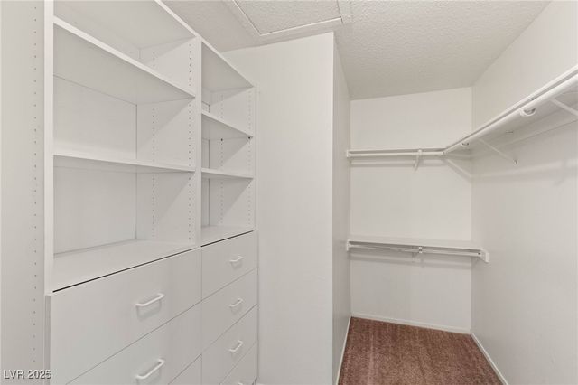 325 Esquina Drive, Henderson, NV 89014