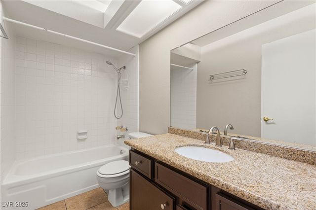 325 Esquina Drive, Henderson, NV 89014