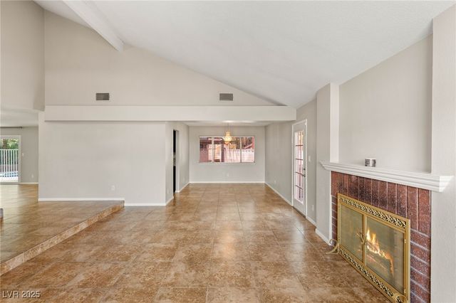 325 Esquina Drive, Henderson, NV 89014