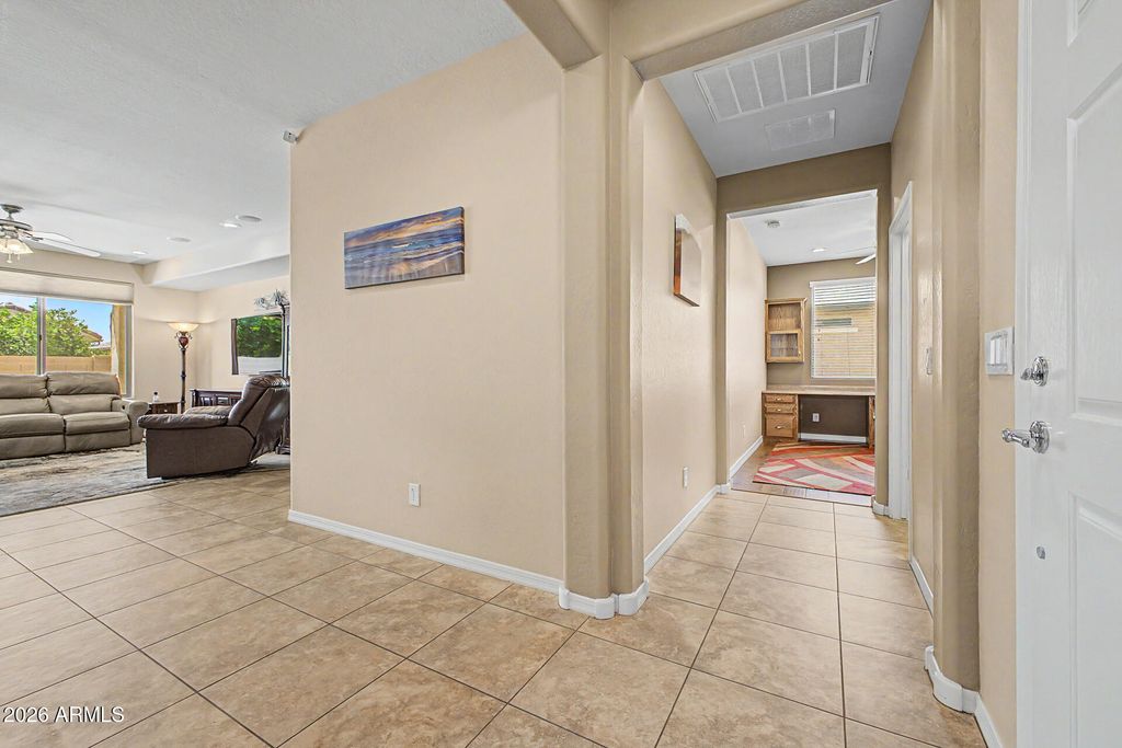 Image 27 of property listing at 7835 W DISCOVERY Way, Florence, AZ 85132