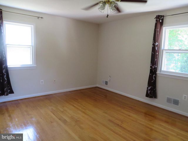 1405 DADE LN, Alexandria, VA 22308