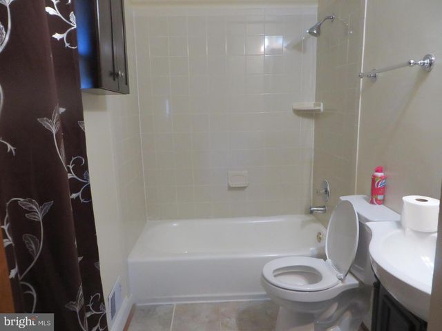 1405 DADE LN, Alexandria, VA 22308