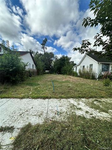 2105 Morris Avenue, Lincoln Park, MI 48146