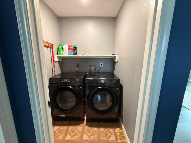 12822 Skyknoll Lane, Houston, TX 77082