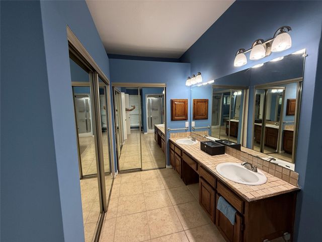 12822 Skyknoll Lane, Houston, TX 77082