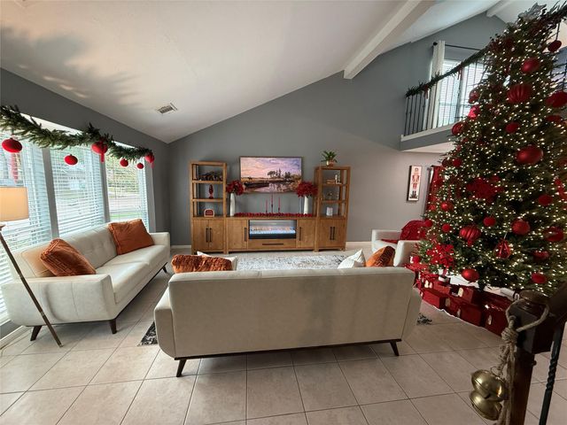 12822 Skyknoll Lane, Houston, TX 77082