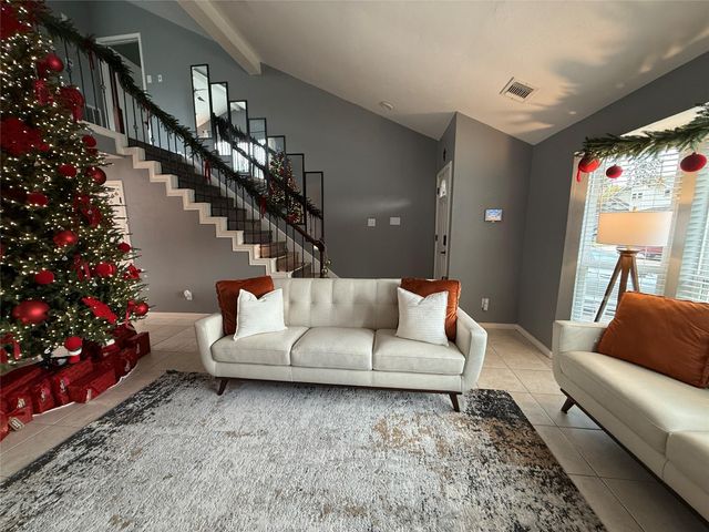 12822 Skyknoll Lane, Houston, TX 77082