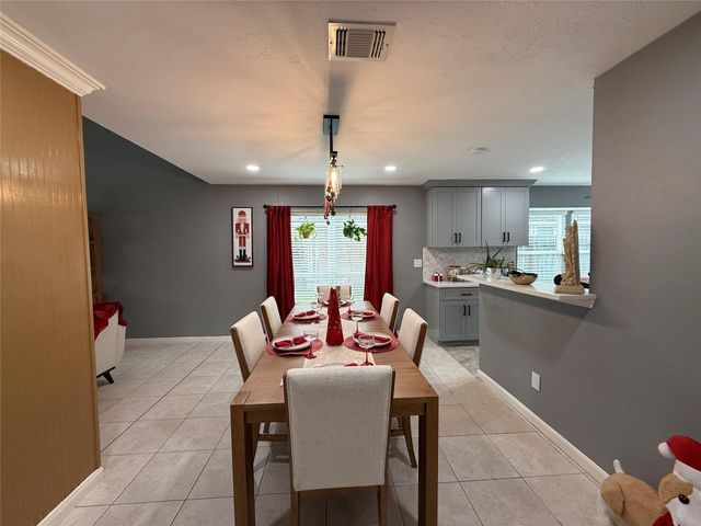 12822 Skyknoll Lane, Houston, TX 77082