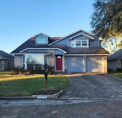 12822 Skyknoll Lane, Houston, TX 77082