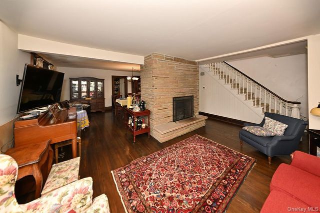 278 Cherry Lane, Suffern, NY 10901