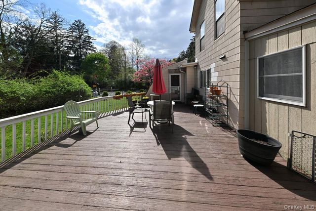 278 Cherry Lane, Suffern, NY 10901