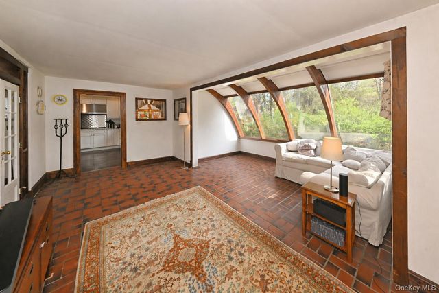 278 Cherry Lane, Suffern, NY 10901