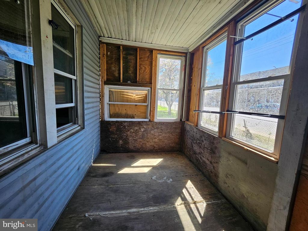 3907 PENNINGTON, Baltimore City, MD 21226