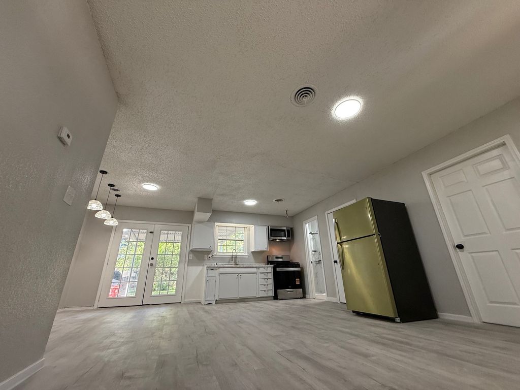 612 Susan Drive, Arlington, TX 76010