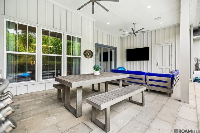 2028 Sugar Cane Ln, Baton Rouge, LA 70810