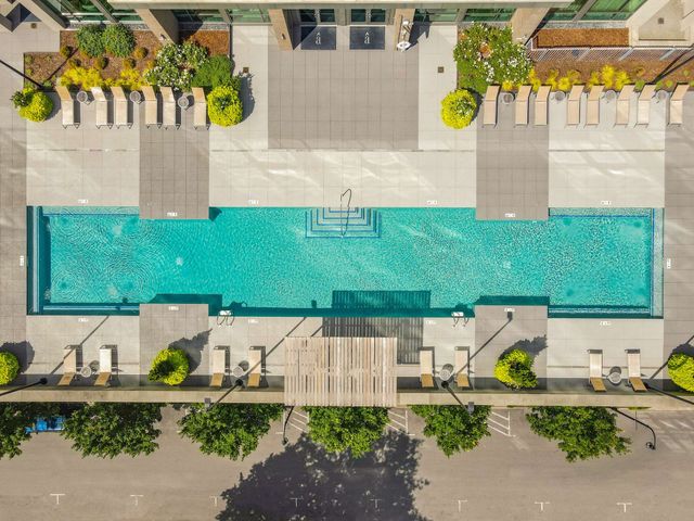 900 20th Ave S Apt 1301, Nashville, TN 37212