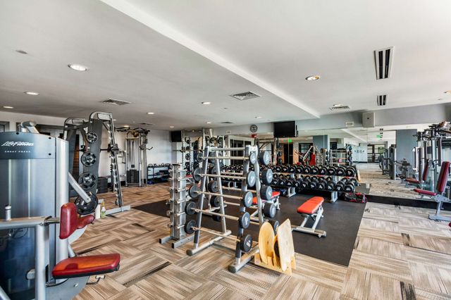 900 20th Ave S Apt 1301, Nashville, TN 37212
