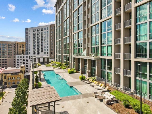 900 20th Ave S Apt 1301, Nashville, TN 37212
