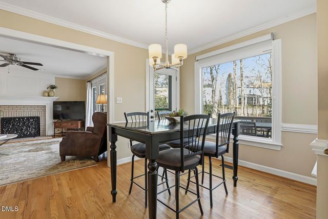 1005 Old Carriage Court, Apex, NC 27502