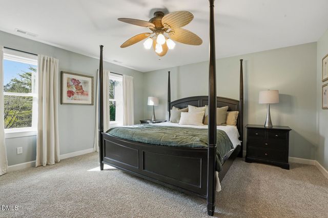 1005 Old Carriage Court, Apex, NC 27502