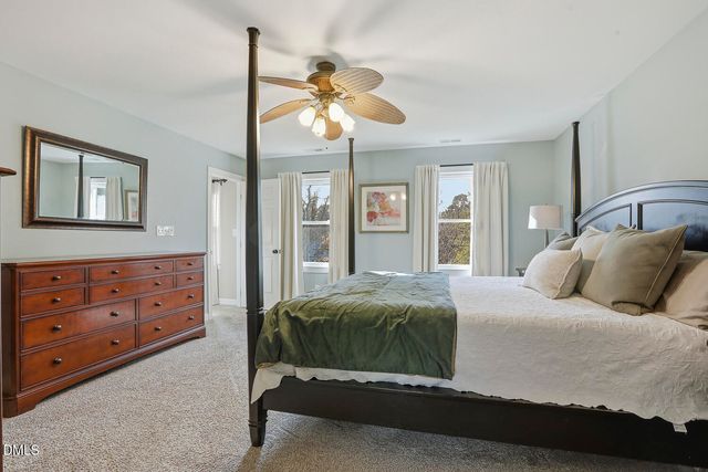 1005 Old Carriage Court, Apex, NC 27502