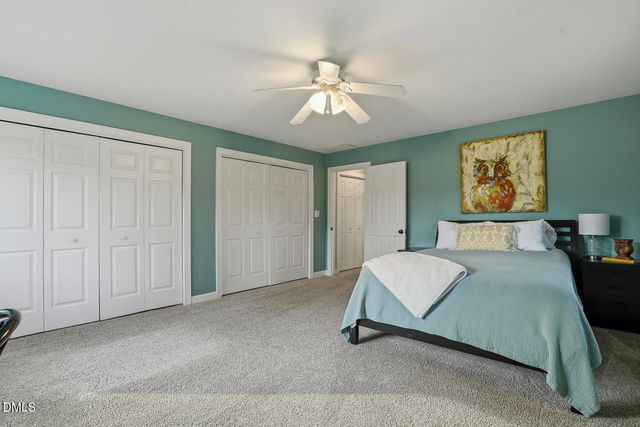 1005 Old Carriage Court, Apex, NC 27502