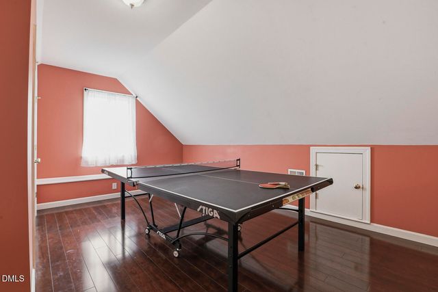 1005 Old Carriage Court, Apex, NC 27502