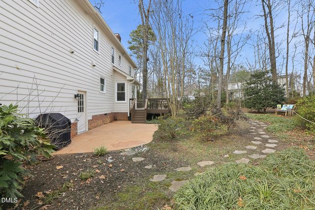 1005 Old Carriage Court, Apex, NC 27502