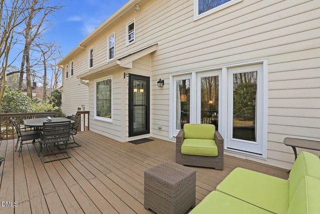 1005 Old Carriage Court, Apex, NC 27502