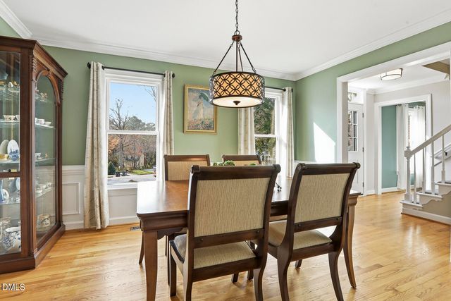 1005 Old Carriage Court, Apex, NC 27502