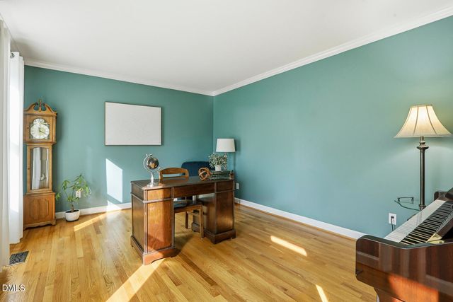 1005 Old Carriage Court, Apex, NC 27502