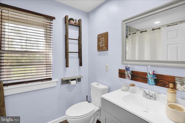 3810 HUMPTON RD, Downingtown, PA 19335