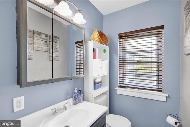 3810 HUMPTON RD, Downingtown, PA 19335