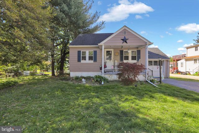 3810 HUMPTON RD, Downingtown, PA 19335