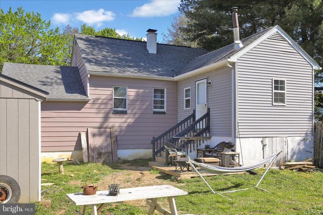 3810 HUMPTON RD, Downingtown, PA 19335