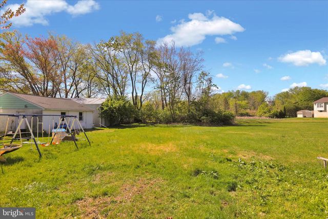 3810 HUMPTON RD, Downingtown, PA 19335