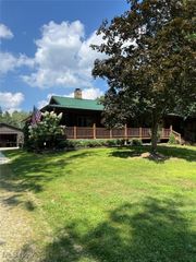 115 Hatch Road, Wadsworth, OH 44281