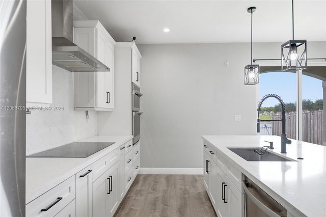 15411 SW 9th Way 0, Miami, FL 33194