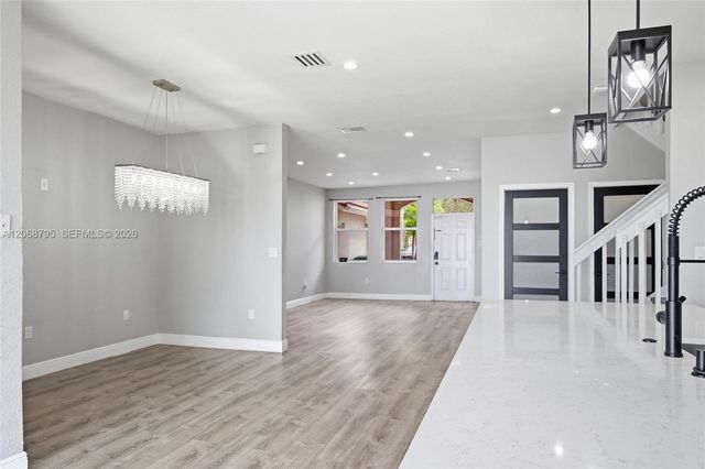 15411 SW 9th Way 0, Miami, FL 33194