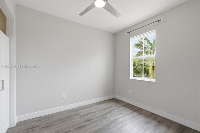 15411 SW 9th Way 0, Miami, FL 33194