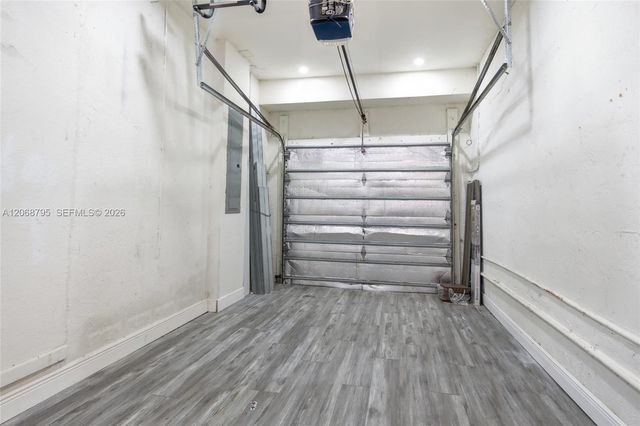 15411 SW 9th Way 0, Miami, FL 33194