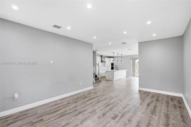 15411 SW 9th Way 0, Miami, FL 33194