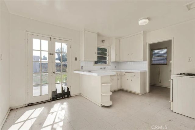 8034 Yolanda, Reseda, CA 91335