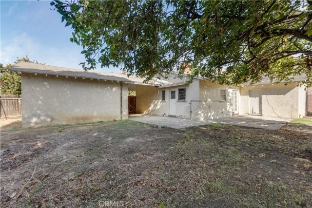 8034 Yolanda, Reseda, CA 91335
