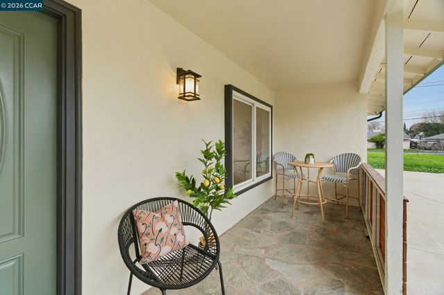 2361 Bedford Rd, Concord, CA 94520