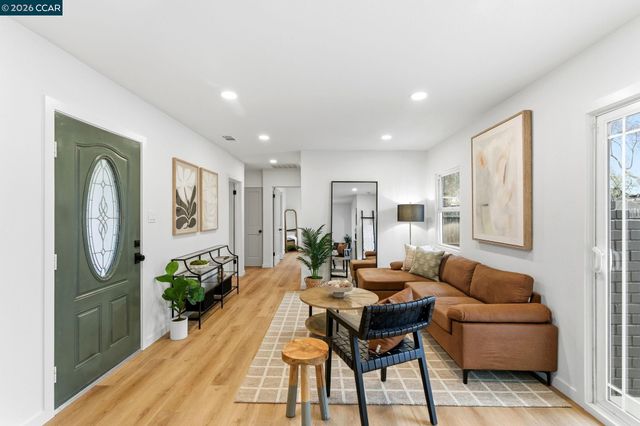 2361 Bedford Rd, Concord, CA 94520