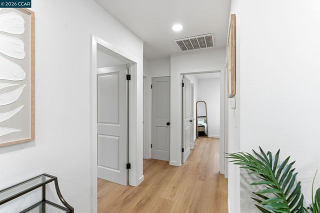 2361 Bedford Rd, Concord, CA 94520