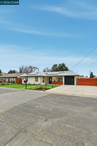 2361 Bedford Rd, Concord, CA 94520