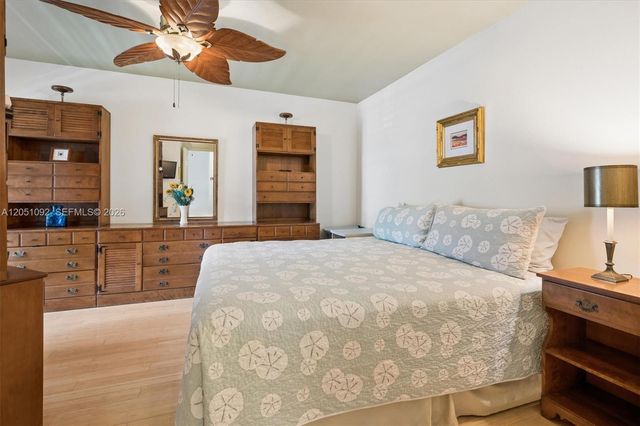 1140 Weeping Willow Way, Hollywood, FL 33019