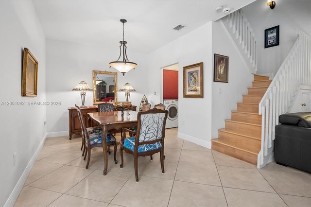 1140 Weeping Willow Way, Hollywood, FL 33019